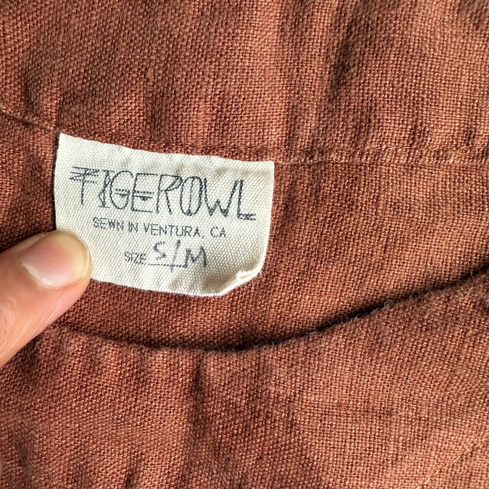 Tiger Owl 3/4 Long Sleeve Rust colored Shirt - Picture 2 of 3